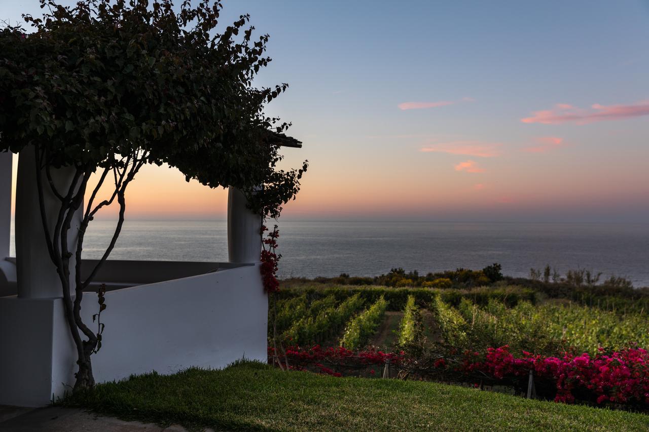 Capofaro Locanda & Malvasia Malfa  Bagian luar foto