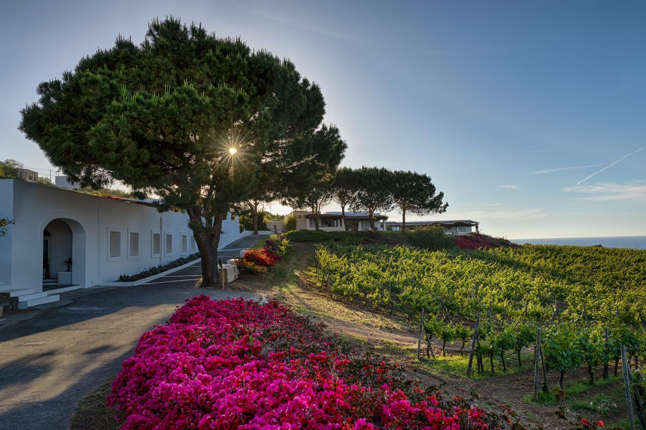 Capofaro Locanda & Malvasia Malfa  Bagian luar foto