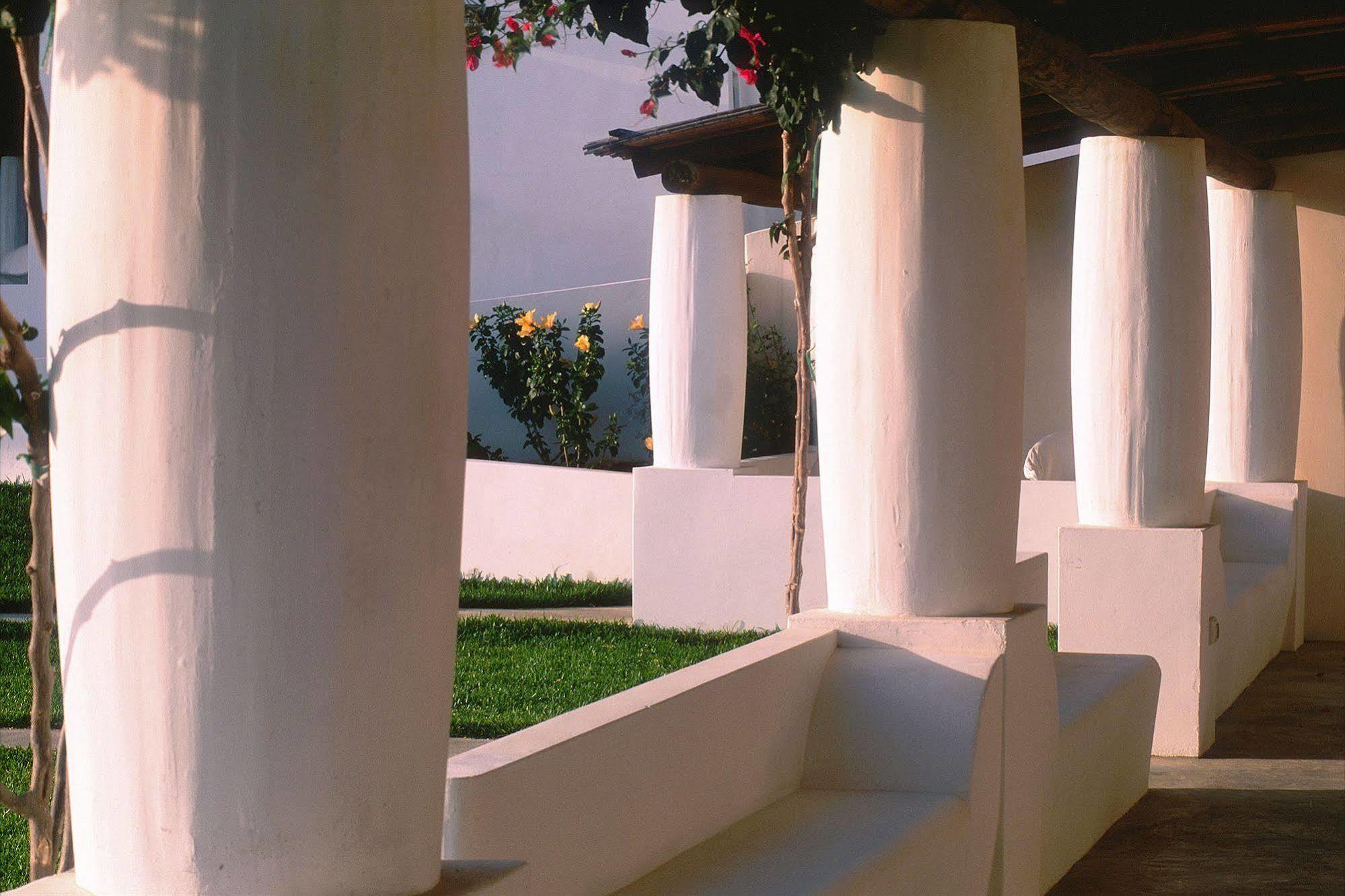 Capofaro Locanda & Malvasia Malfa  Bagian luar foto